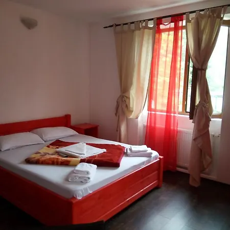 Casa Olguta سِنايا